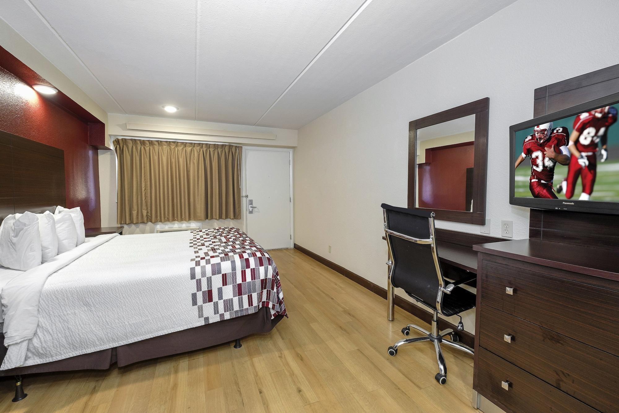 Red Roof Inn Tallahassee - University Экстерьер фото