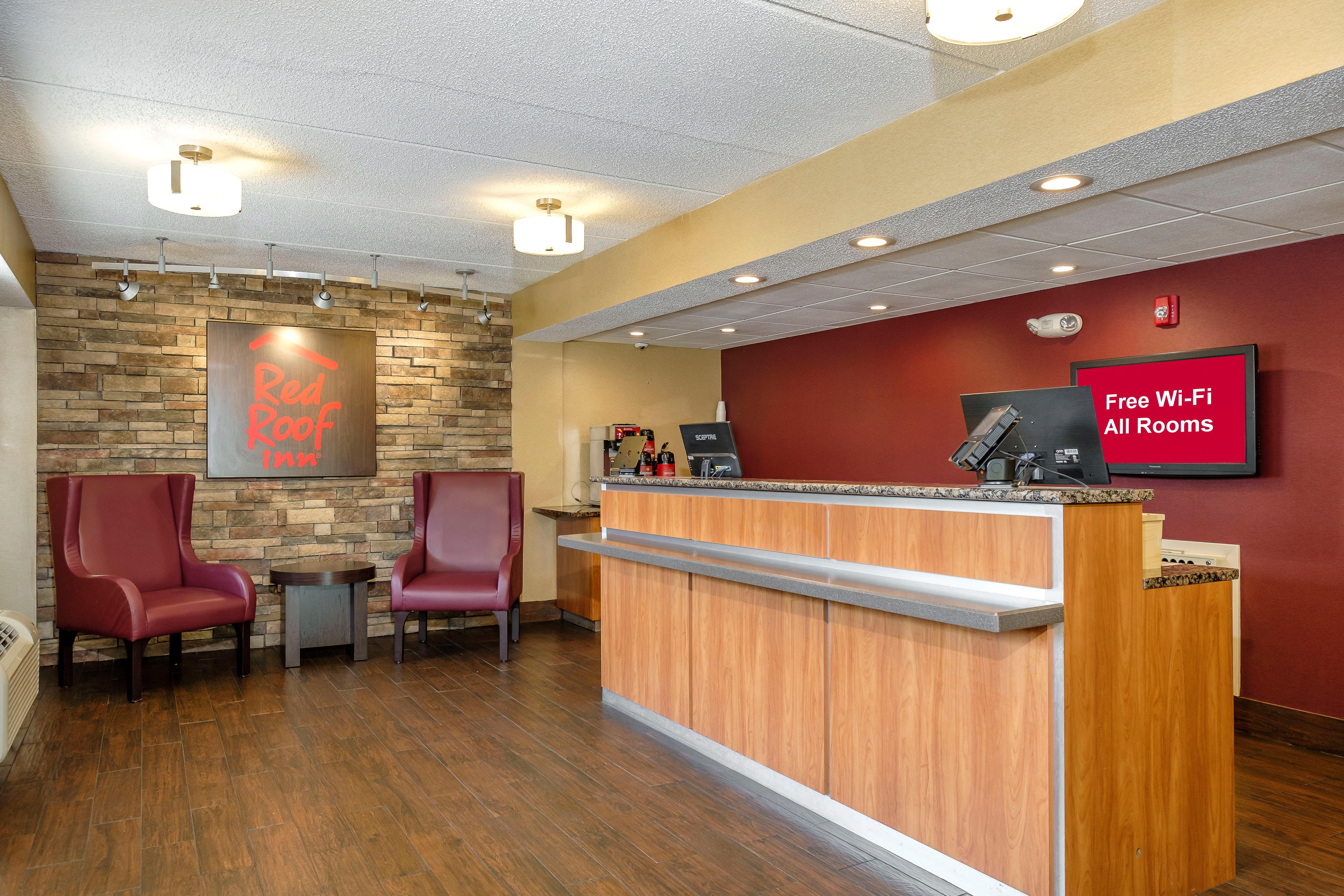 Red Roof Inn Tallahassee - University Экстерьер фото